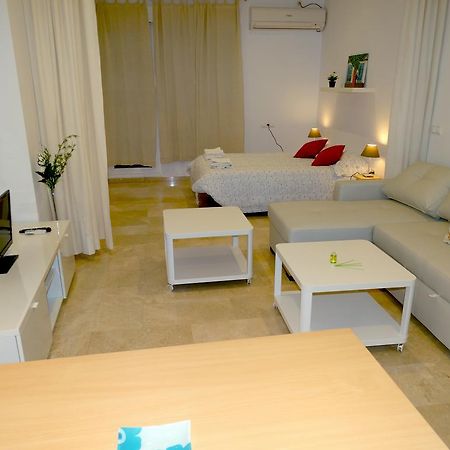 Minimalist Loft Center By Gms Apartamentos กอร์โดบา ภายนอก รูปภาพ