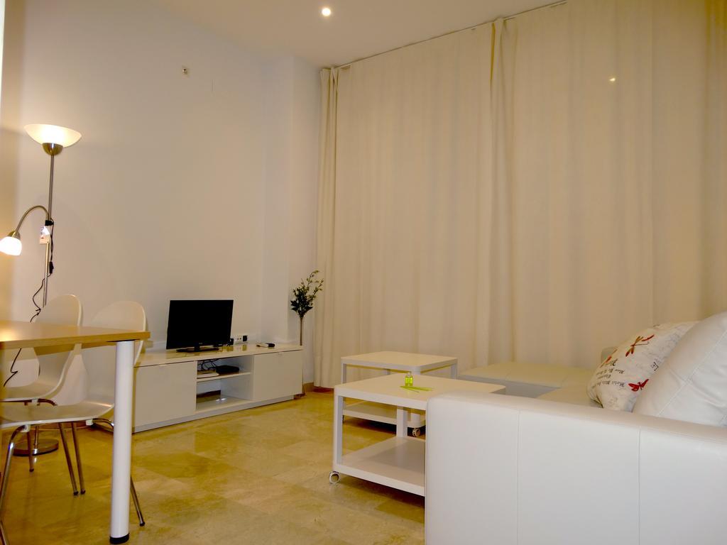 Minimalist Loft Center By Gms Apartamentos กอร์โดบา ภายนอก รูปภาพ