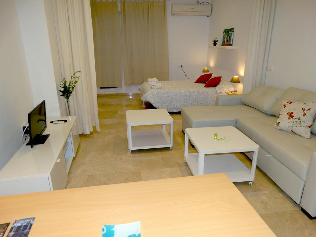 Minimalist Loft Center By Gms Apartamentos กอร์โดบา ภายนอก รูปภาพ